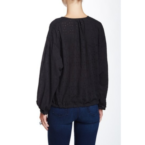 Free People NWT Stars Align Cotton Eyelet Blouse - Picture 3 of 5